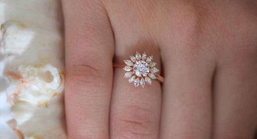 How to Keep Your Precious Jewelry Shiny