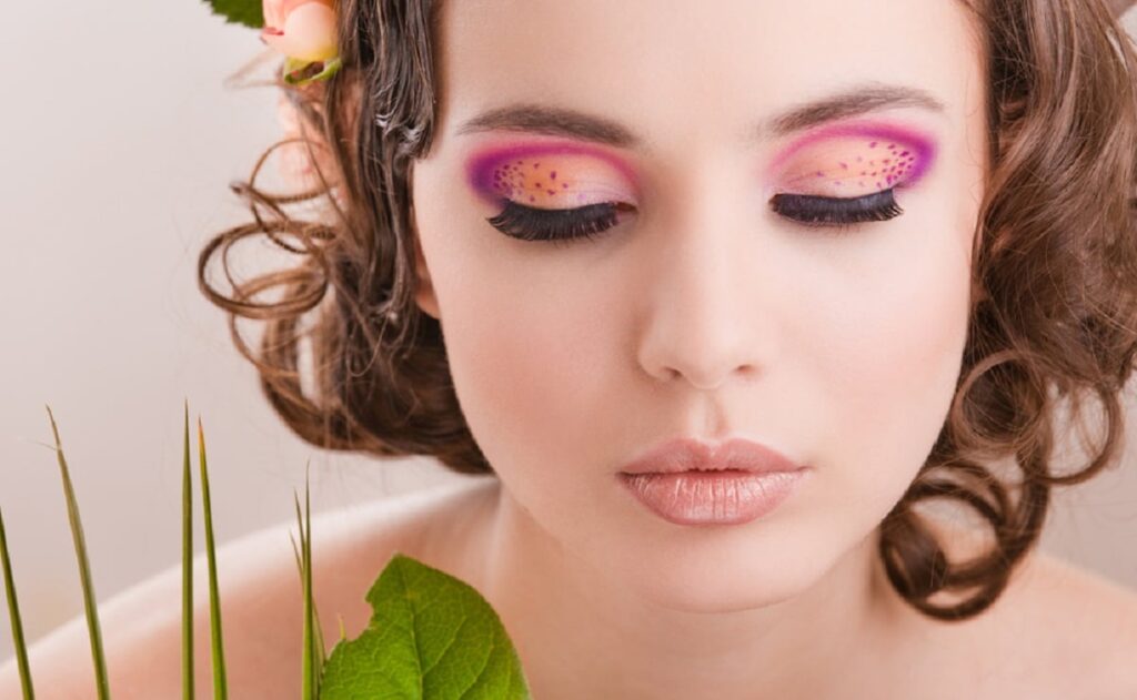 Different Ways to Make Your Eyelashes Look Longer