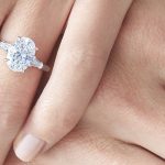 Engagement Ring Etiquette: What You Need to Know Before You Buy
